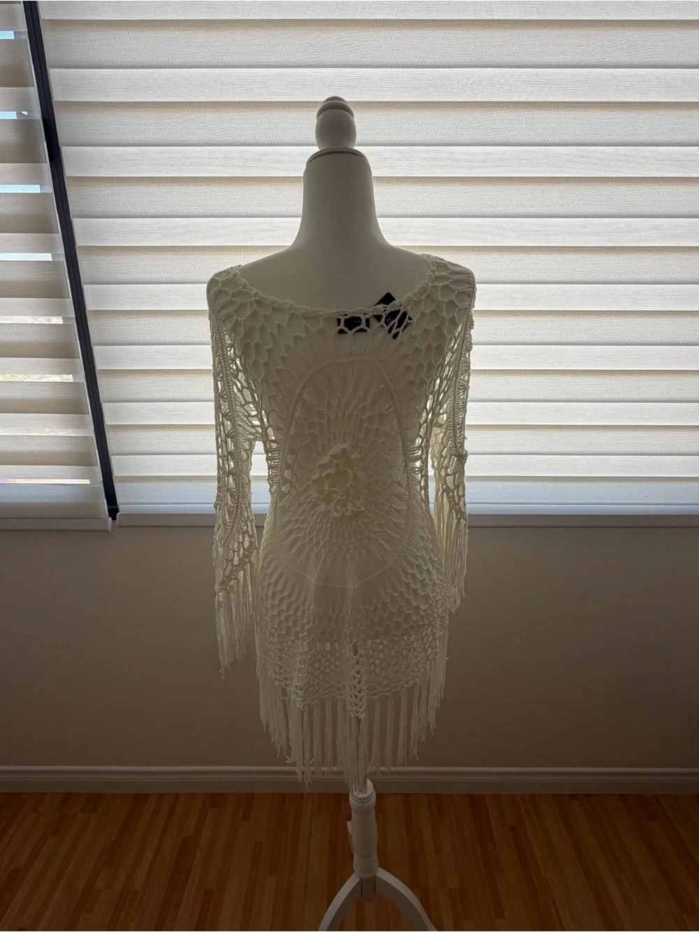 Kohinoor Fashion White Crochet Fringe Tunic / Beach Cover-Up (One Size)